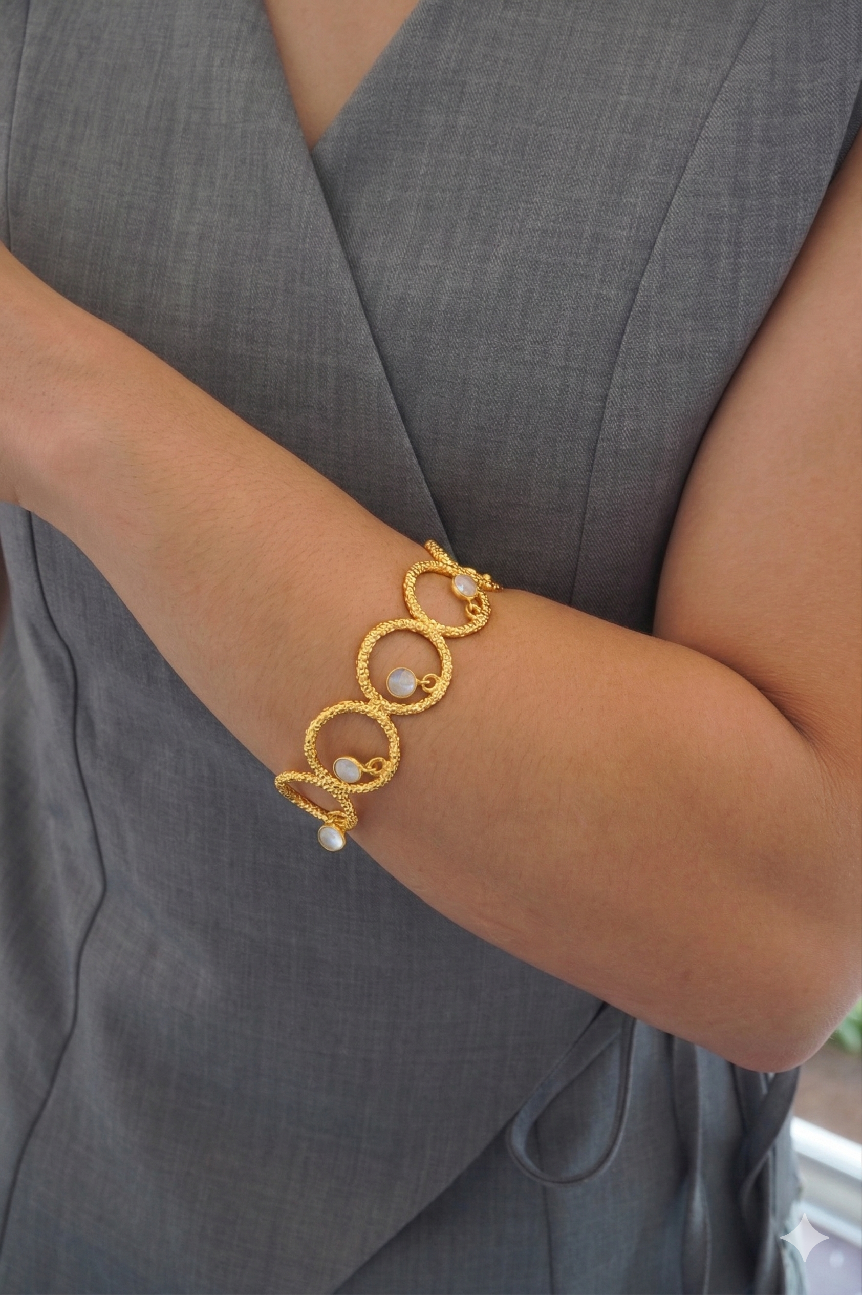 Pulsera Nari Piedra Lunar