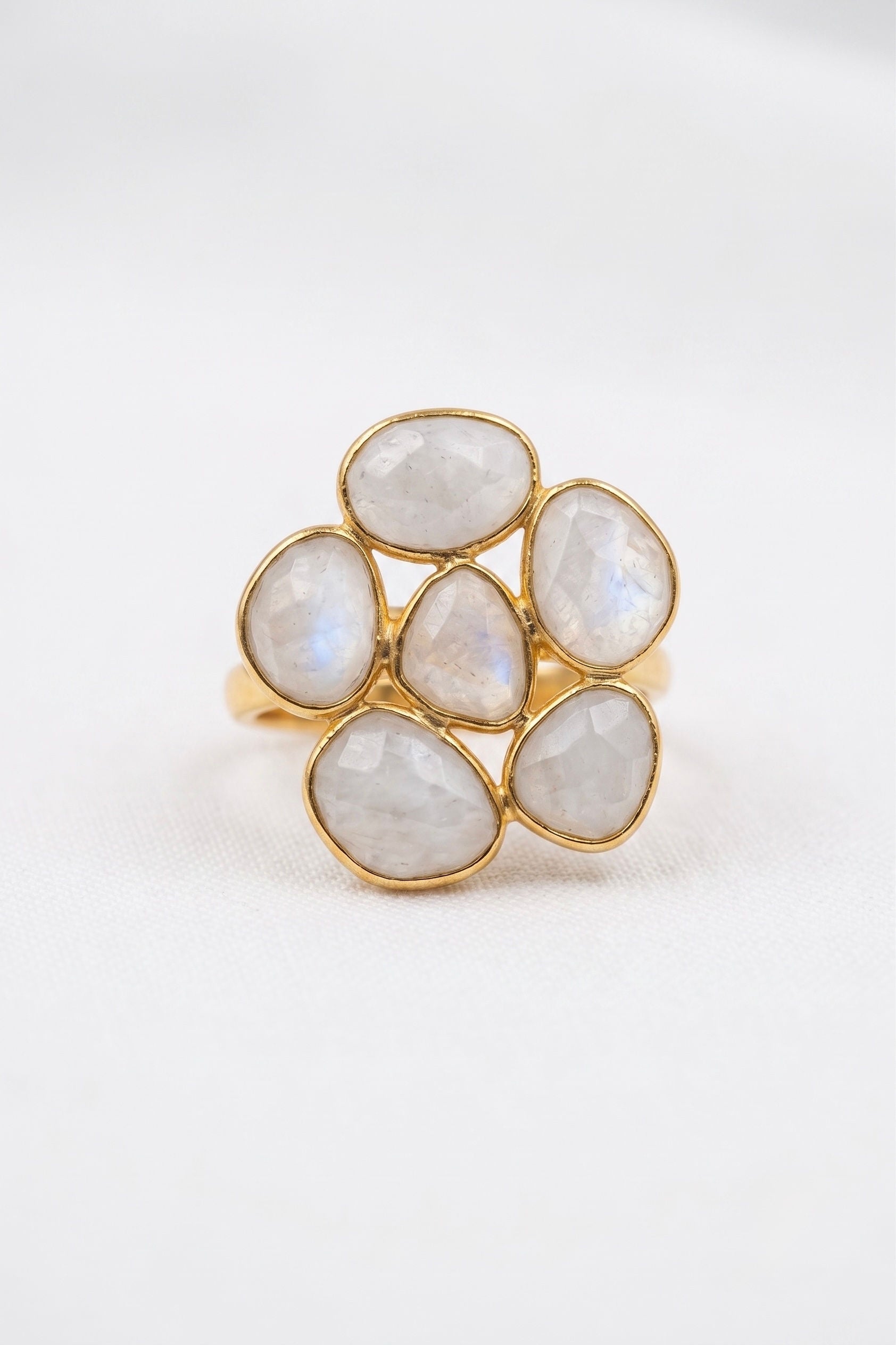 Anillo Blume Piedra Lunar