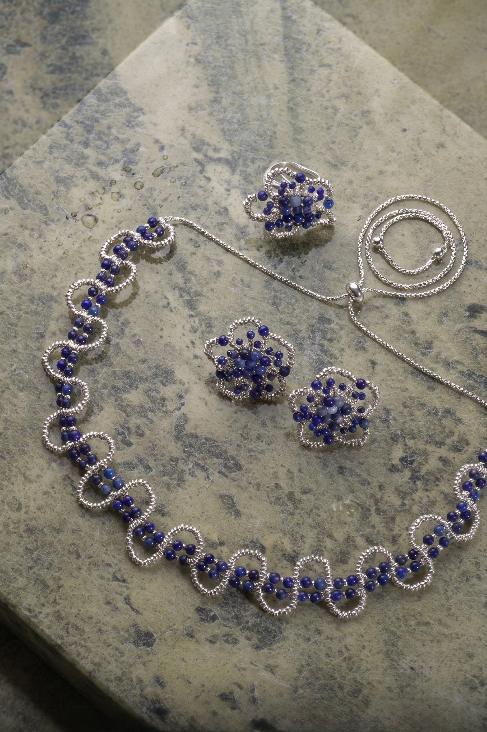Choker Indigo Silver