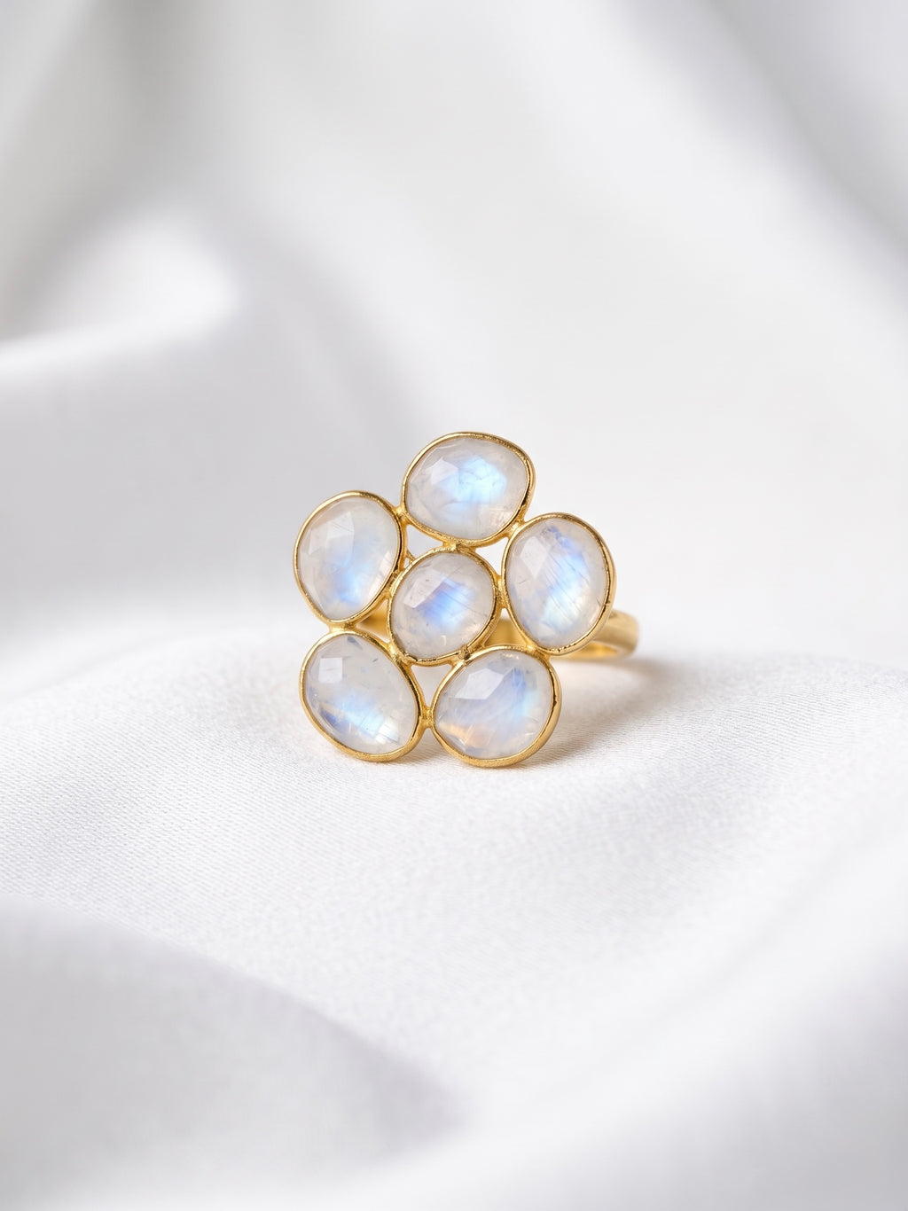 Anillo Blume Piedra Lunar