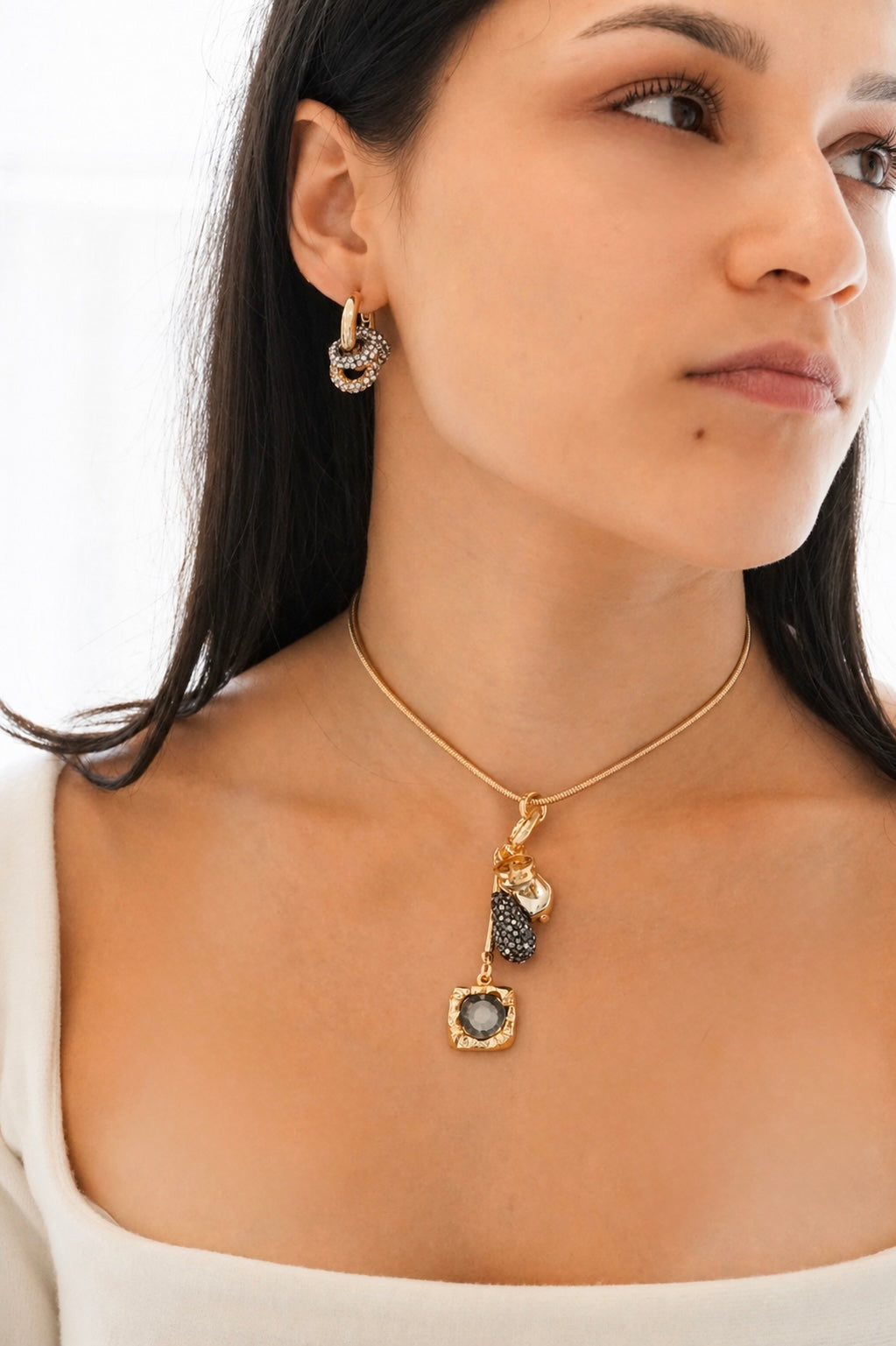 Collar Cluster