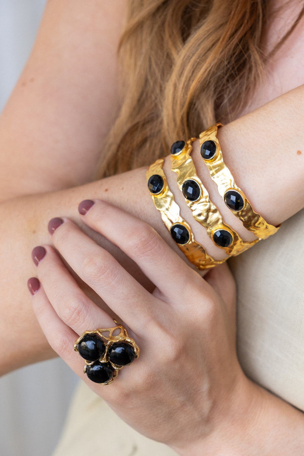 Pulsera Gold Piedras Negras
