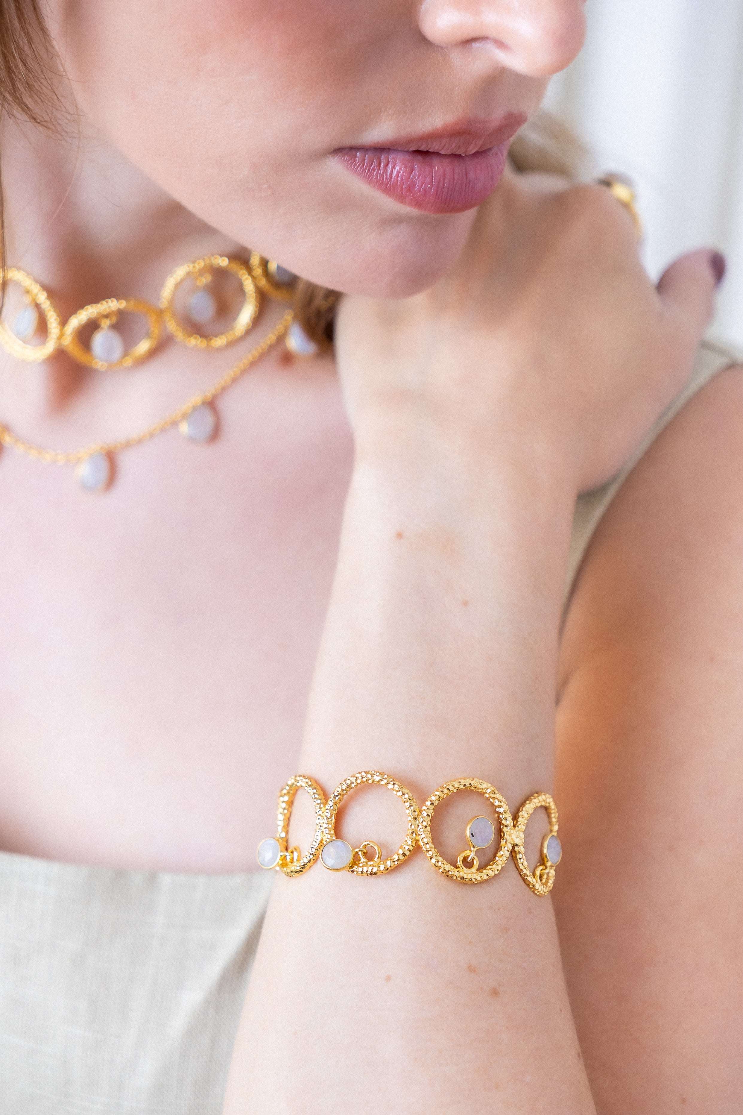 Pulsera Nari Piedra Lunar