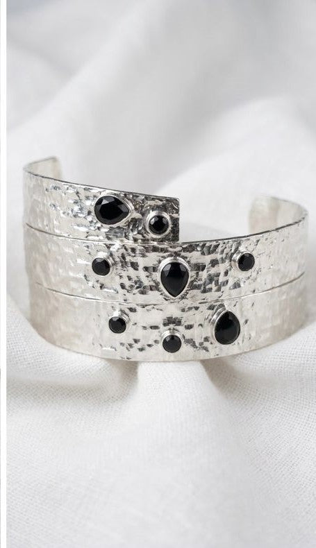 Pulsera Silver Piedras Negras